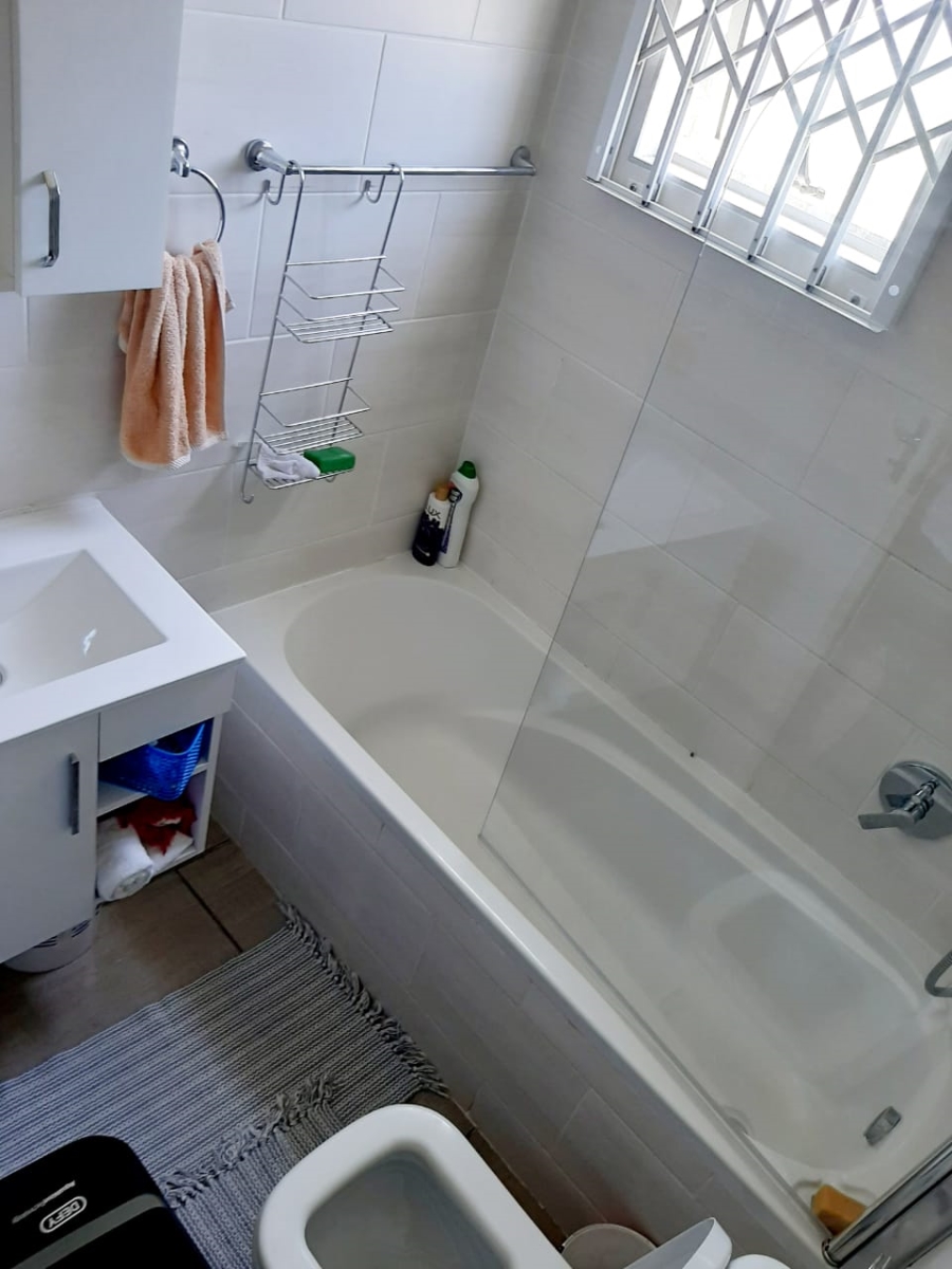 3 Bedroom Property for Sale in Haven Hills Eastern Cape